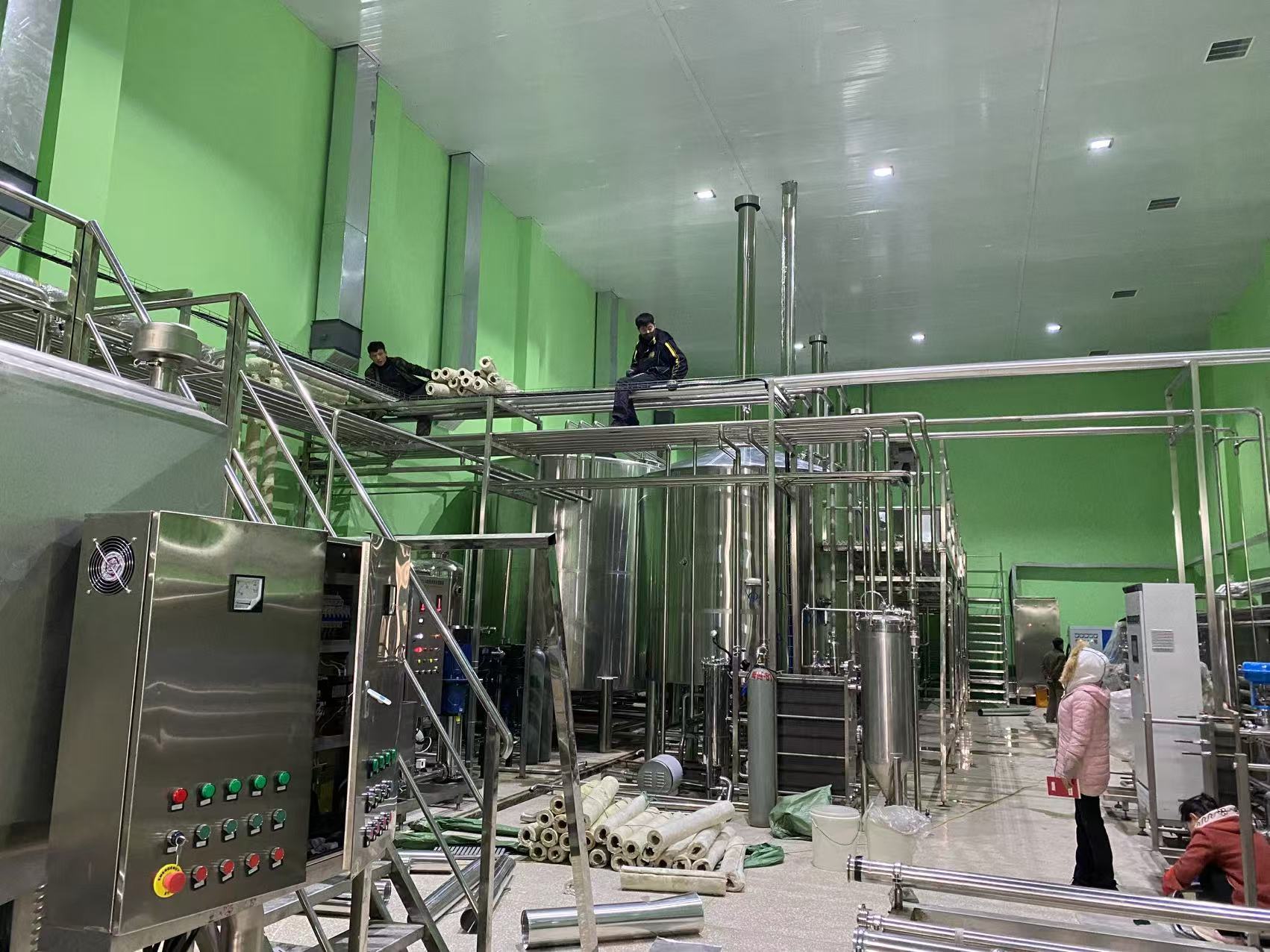 商水精酿啤酒设备厂—精酿啤酒设备制造：传承工艺与创新科技的交融